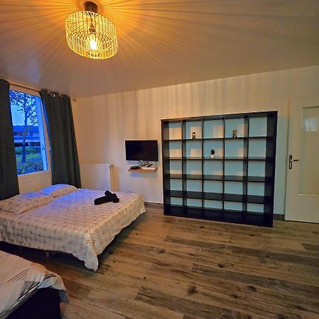 Studio Cosy Confort Moderne Vaulx-en-Velin Εξωτερικό φωτογραφία