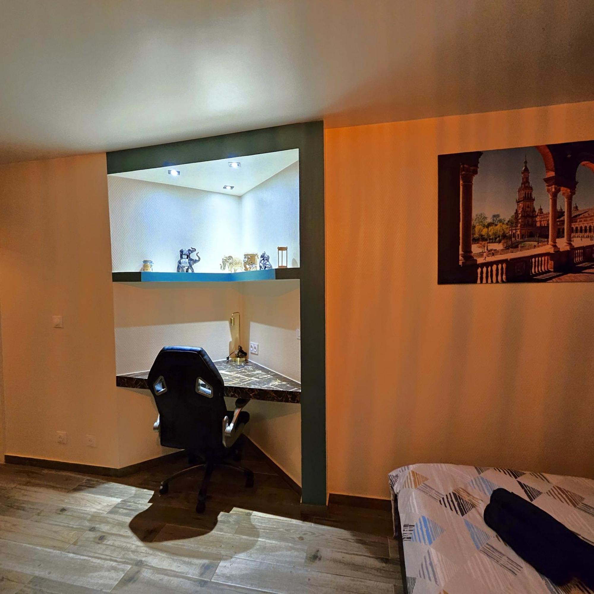 Studio Cosy Confort Moderne Vaulx-en-Velin Εξωτερικό φωτογραφία